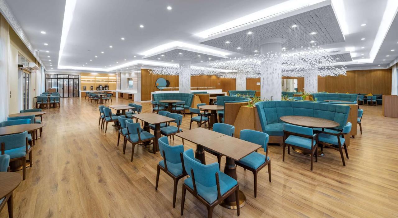 利雅得机场丽笙酒店 利雅德 外观 照片