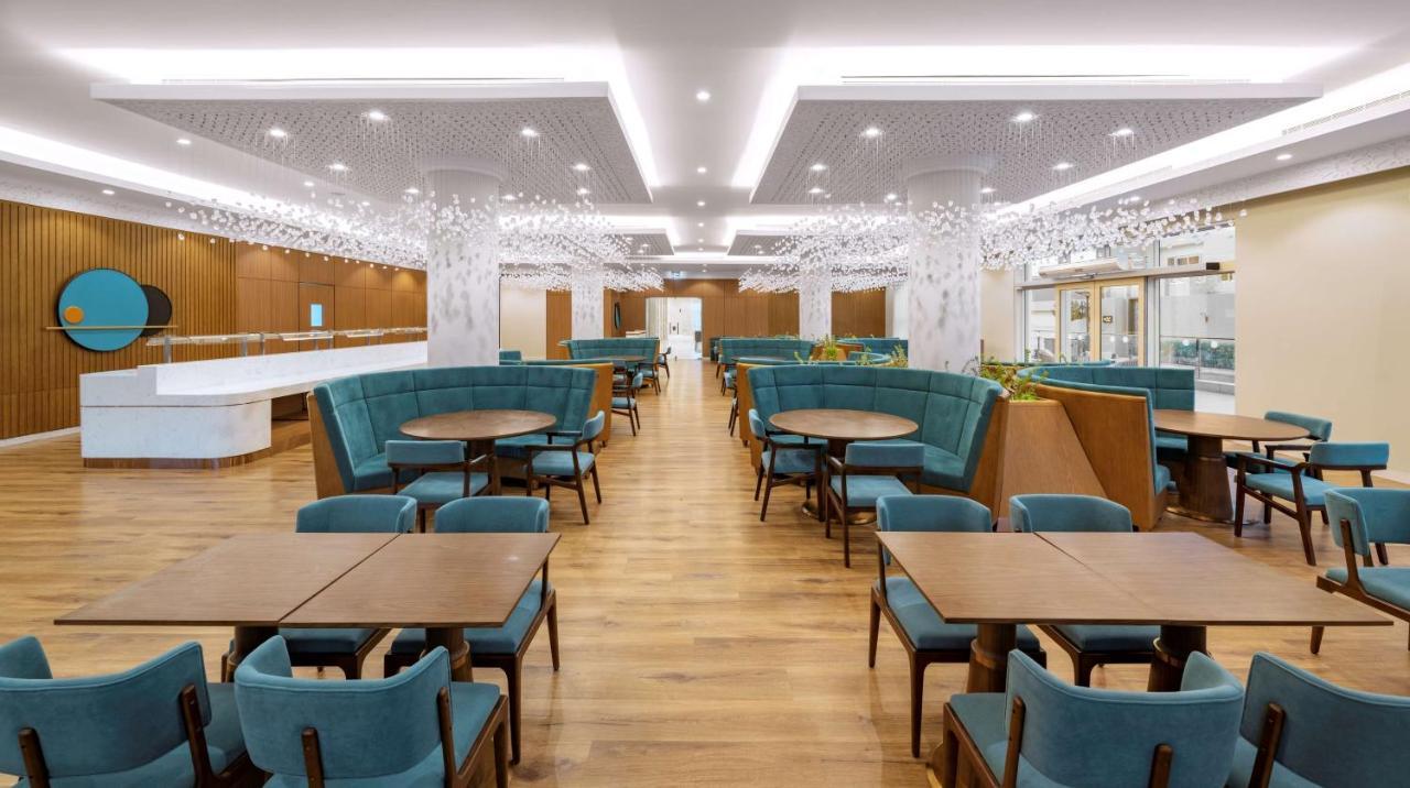 利雅得机场丽笙酒店 利雅德 外观 照片